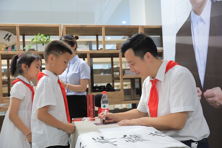 重庆市鼓楼人和街小学图片