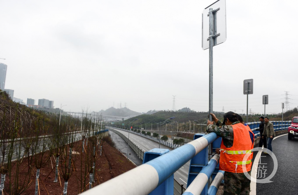 椿萱大道是渝北空港新城片区的东西向骨干道路,横穿渝北区空港北部